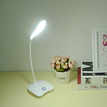 DM™ Sleek Rechargeable Table Lamp